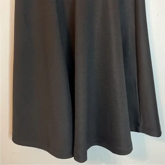 NWT Topshop Black Cocktail Dress Fit Flare
Embellished Jewels Cap Sleeve Size 4 - Picture 7 of 15